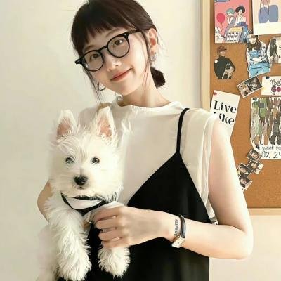 乳房与月亮